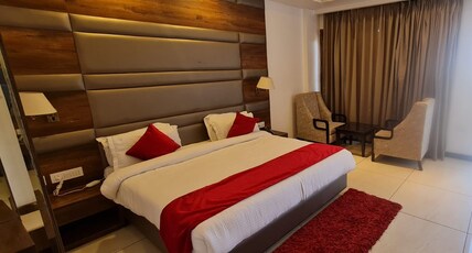 Hotel Green Orchid, Patnitop Room Type - Super Deluxe Valley View