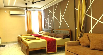 Moon light Resort Edappadi Room Type - Star Grand Room 