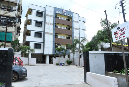 HOTEL TIRUPATI CROWN