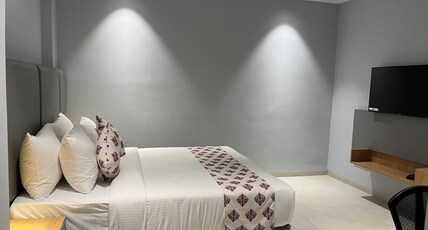 Ramanashree California Resort Room Type - Club Premier Room Ramanashree California Resort Room Type - Club Premier Room