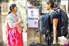 Nadya Homestay for female and family