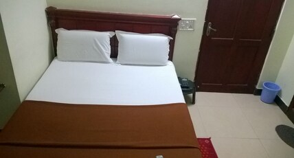 SIVA BALAJI RESIDENCY AC Room Type - AC ROOM