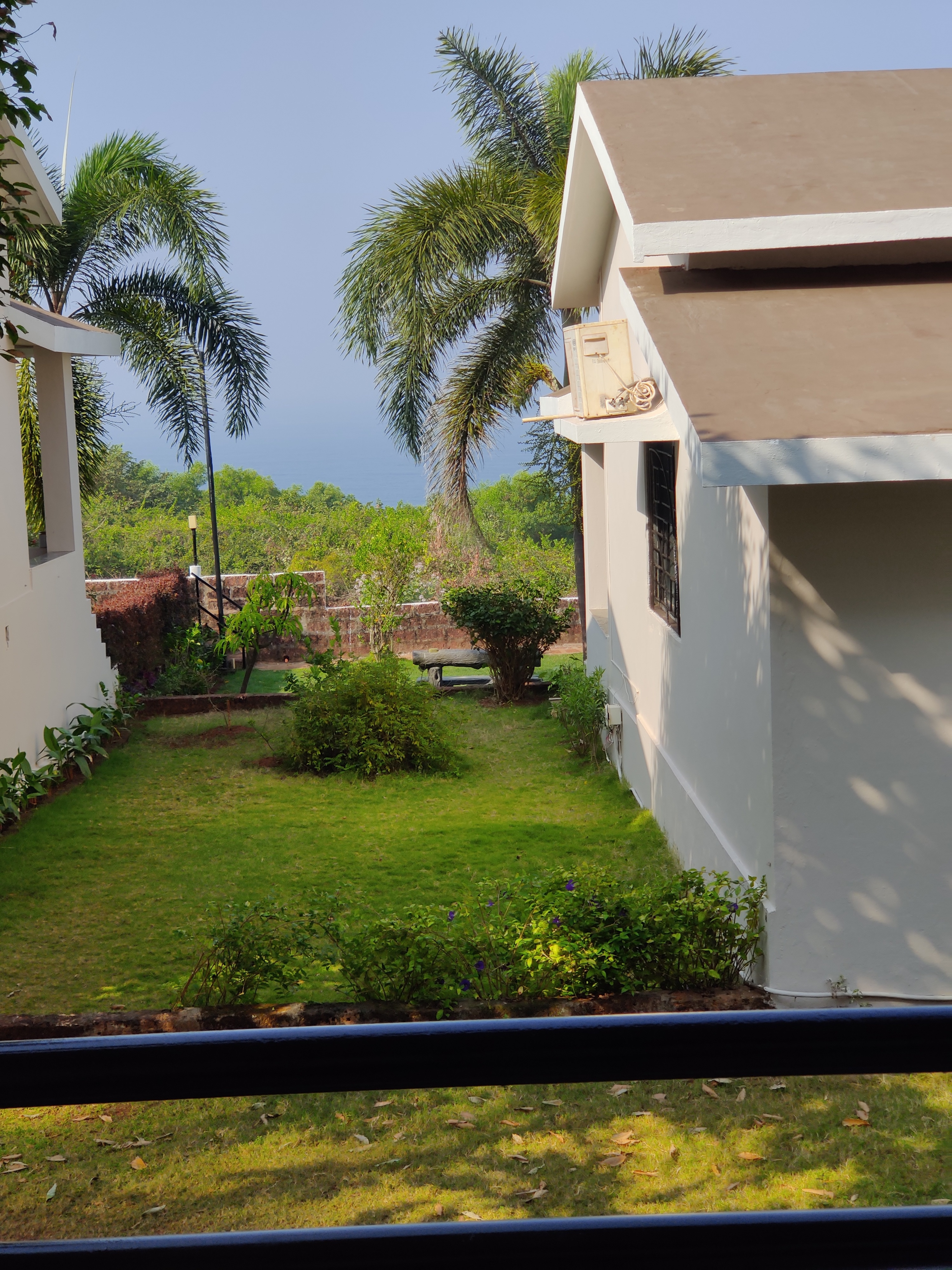 Nakshatra Beach Resort, Ganpatipule - Tap to explore photos