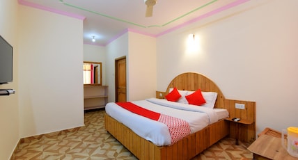 Thakur Hotel Room Type - Classic Double Bedroom Thakur Hotel Room Type - Classic Double Bedroom