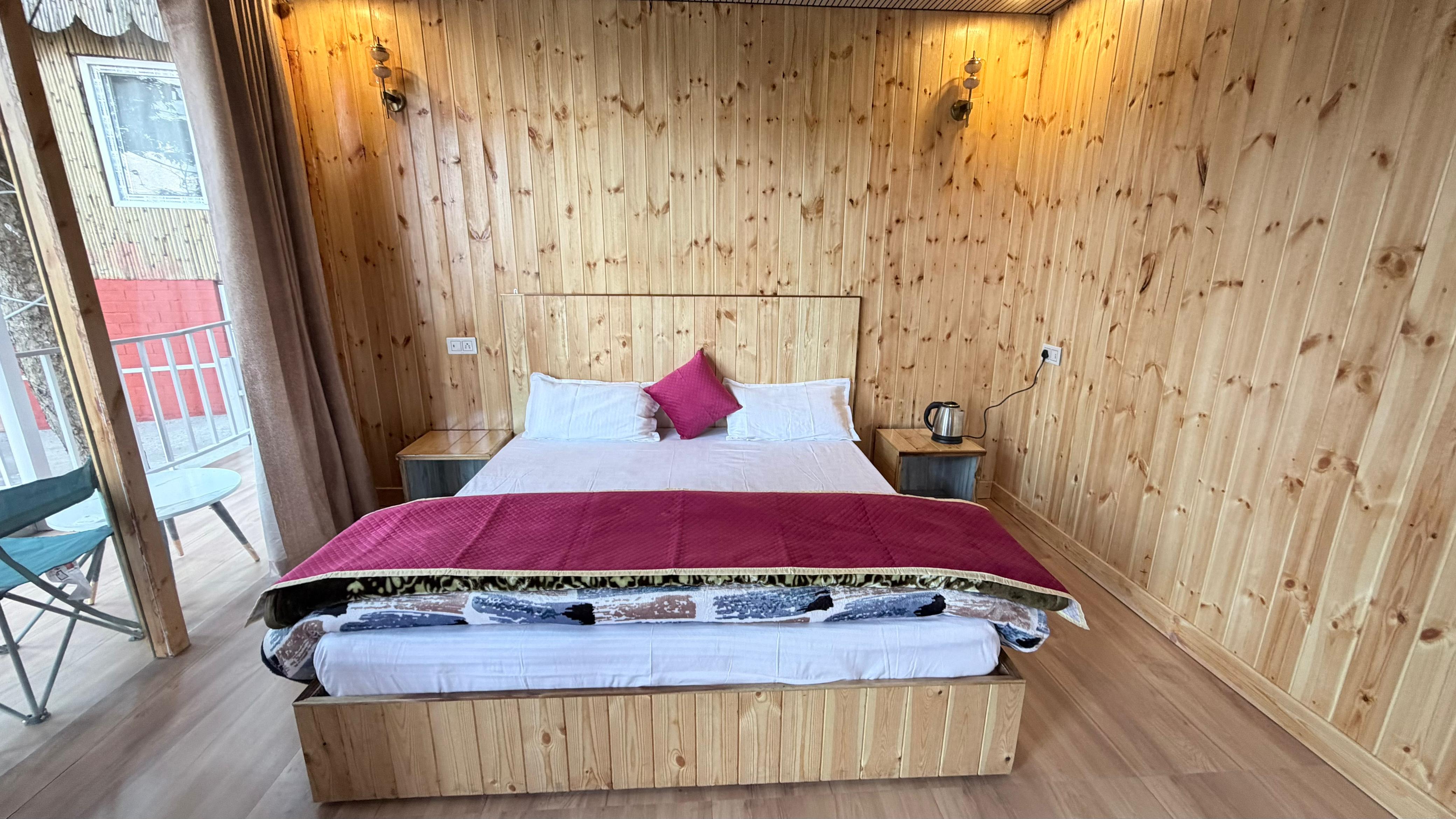 TTN - The Trekker's Nest - Tap to explore photos