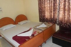 Photos of hotel geetanjali