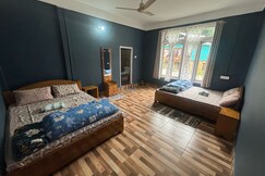 Dee Dee Homestay Dirang