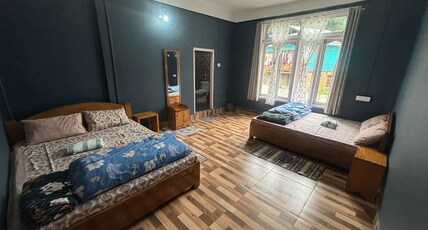 Dee Dee Homestay Dirang Room Type - Four bed Family Room 
