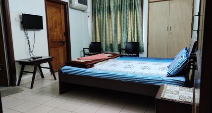 The Spring Buck Homestay Room Type - Affordable AC