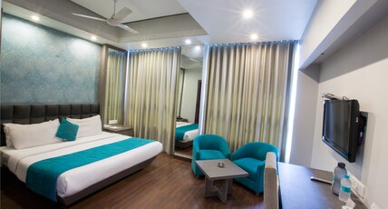 Hotel Narula's Aurrum Room Type - Deluxe Room