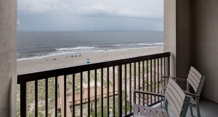 Hampton Inn & Suites by Hilton Carolina Beach Oceanfront Room Type - 2Q STD O F W BAL