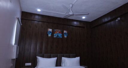 THE LOFT INN Room Type - Deluxe Room