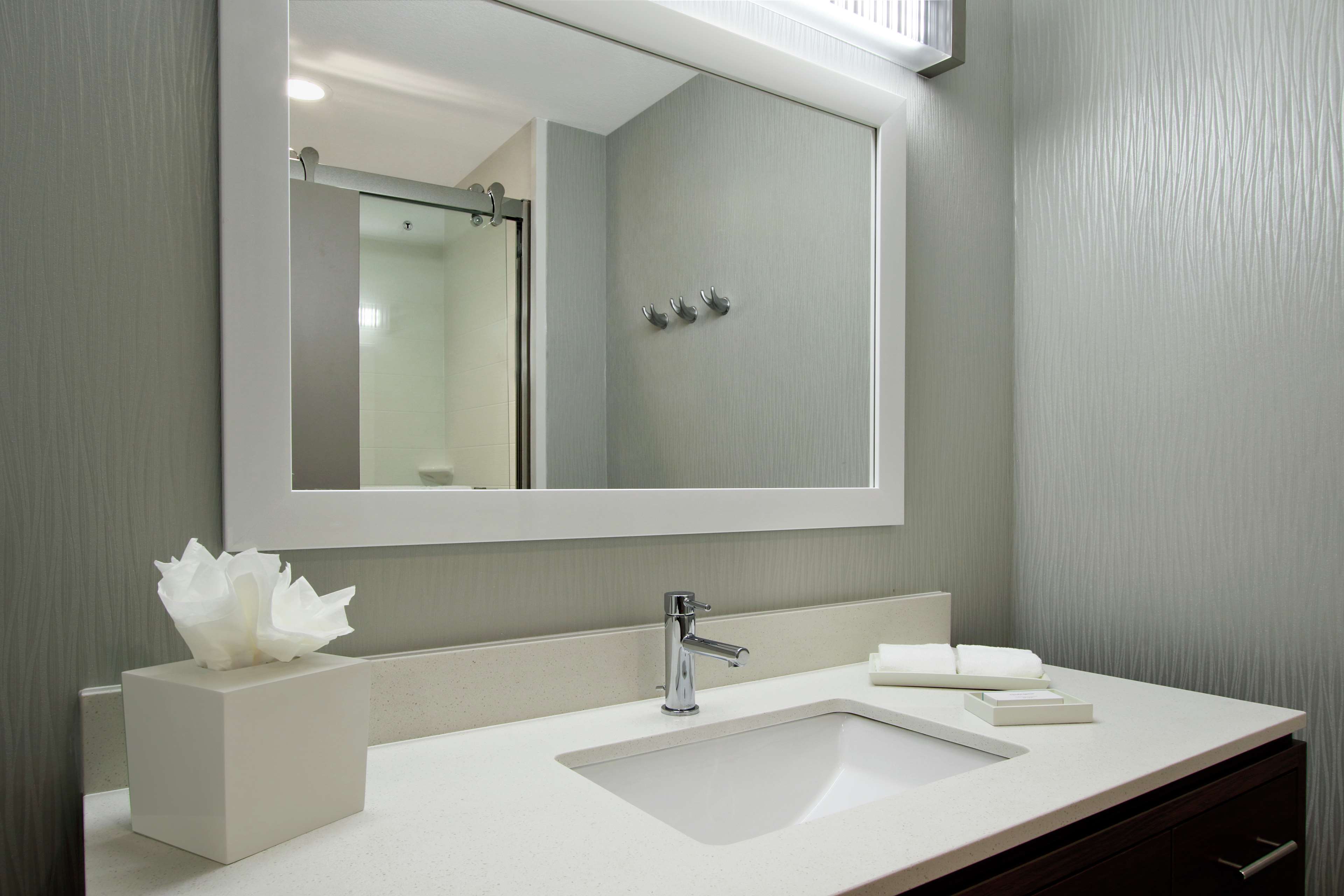 Home2 Suites by Hilton Mobile I-65 Government Blvd - Tap to explore photos