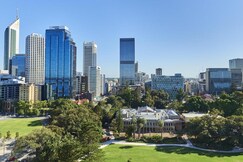 DoubleTree by Hilton Perth Waterfront