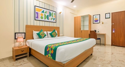Treebo Iris Executive, Hinjewadi Room Type - Deluxe Room