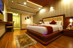 Address of Hotel Royal Stay