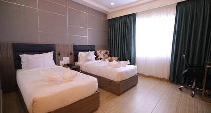 Hotel Vaibhav Inn Room Type - Superior Twin Room