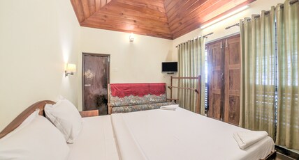 Chill Cast Cottage | Rooms & Caretaker Room Type - Deluxe Room