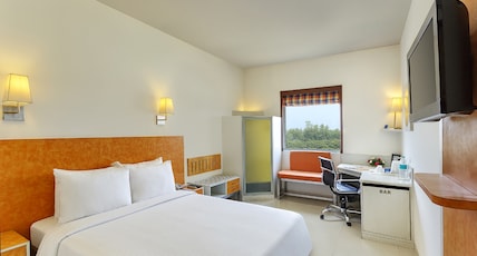 Hometel Roorkee - A Sarovar Hotel Room Type - Superior Room - 1 Double Bed 22SQM Free WiFi Shower Hometel Roorkee - A Sarovar Hotel Room Type - Superior Room - 1 Double Bed 22SQM Free WiFi Shower