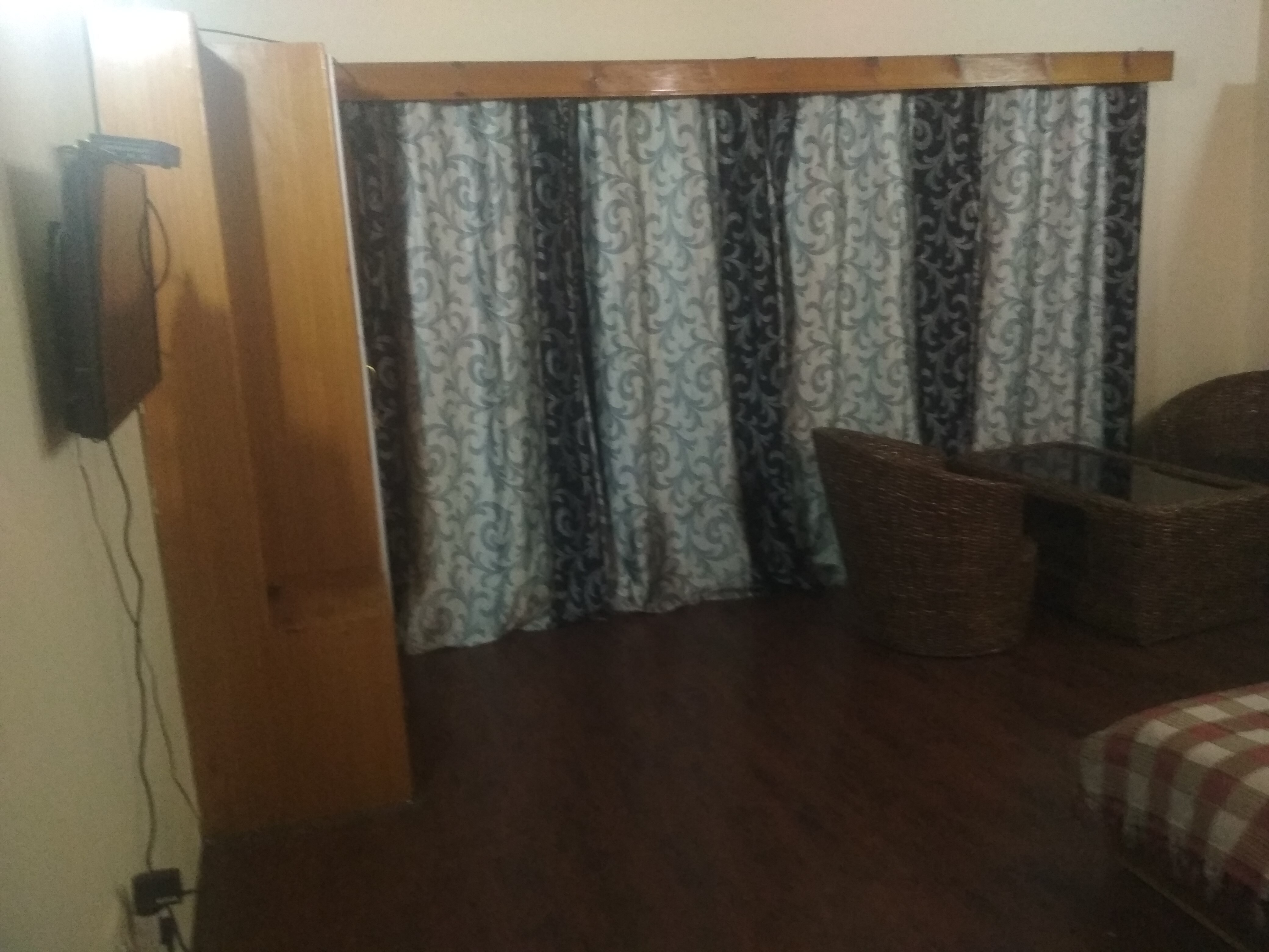 Hotel Menser - Tap to explore photos