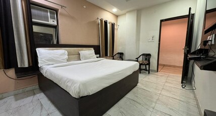 Hotel Crystal Room Type - Delux AC Rooms