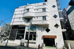 Sanctum Suites Richmond Road Bangalore