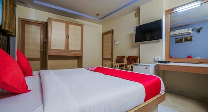 Hotel Tara International Room Type - Suite Room Hotel Tara International Room Type - Suite Room