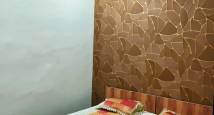 Jay shree shyam guest house Room Type - Deluxe 2