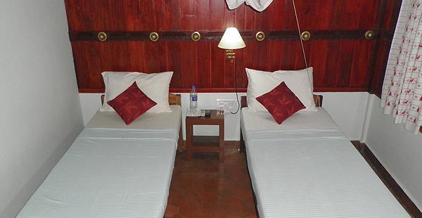 Kaits Homestay - Tap to explore photos