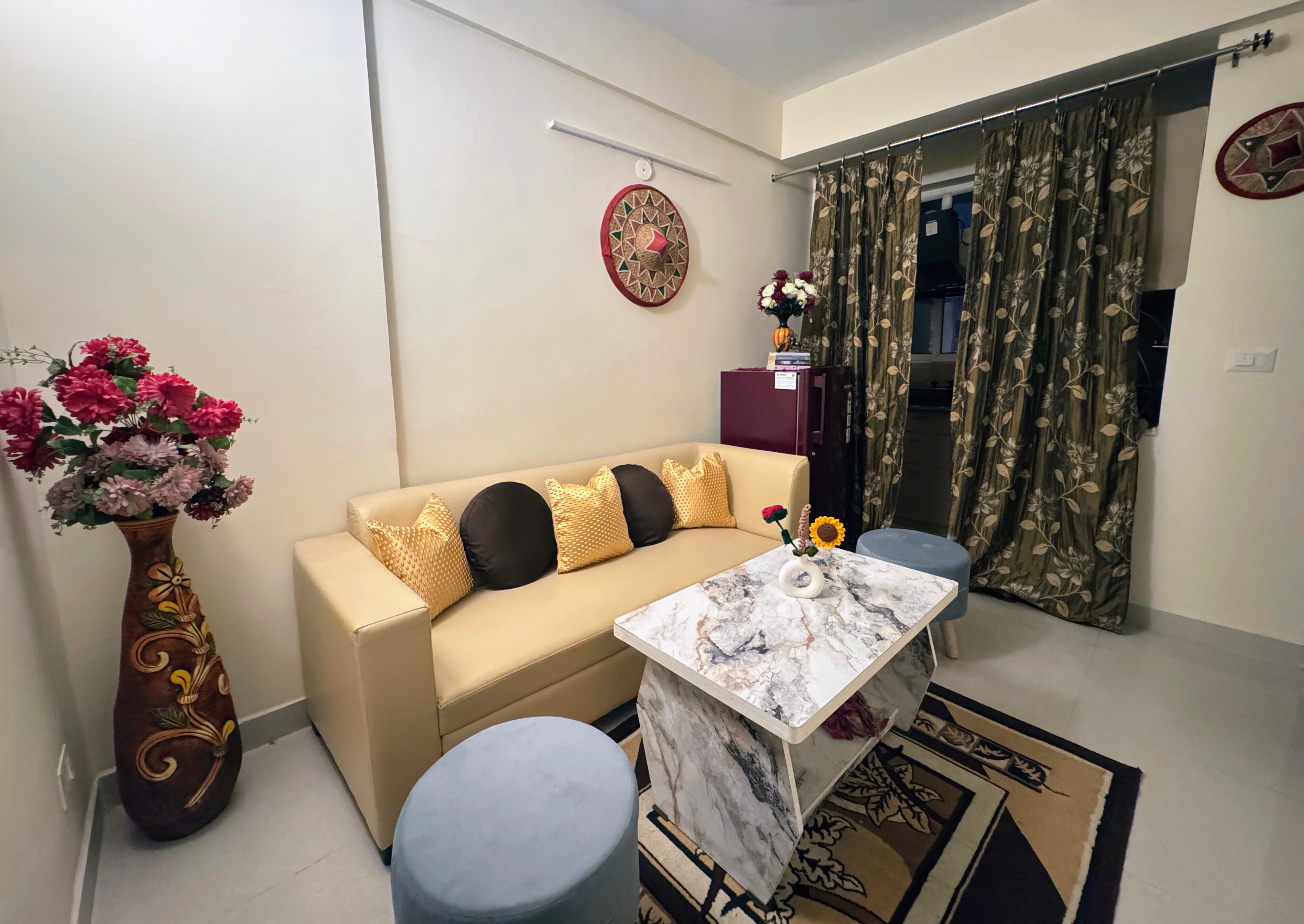 Flat in Ghaziabad - Tap to explore photos