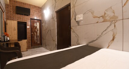 Plush Hotels Puri Room Type - Deluxe Room by Plush Hotels