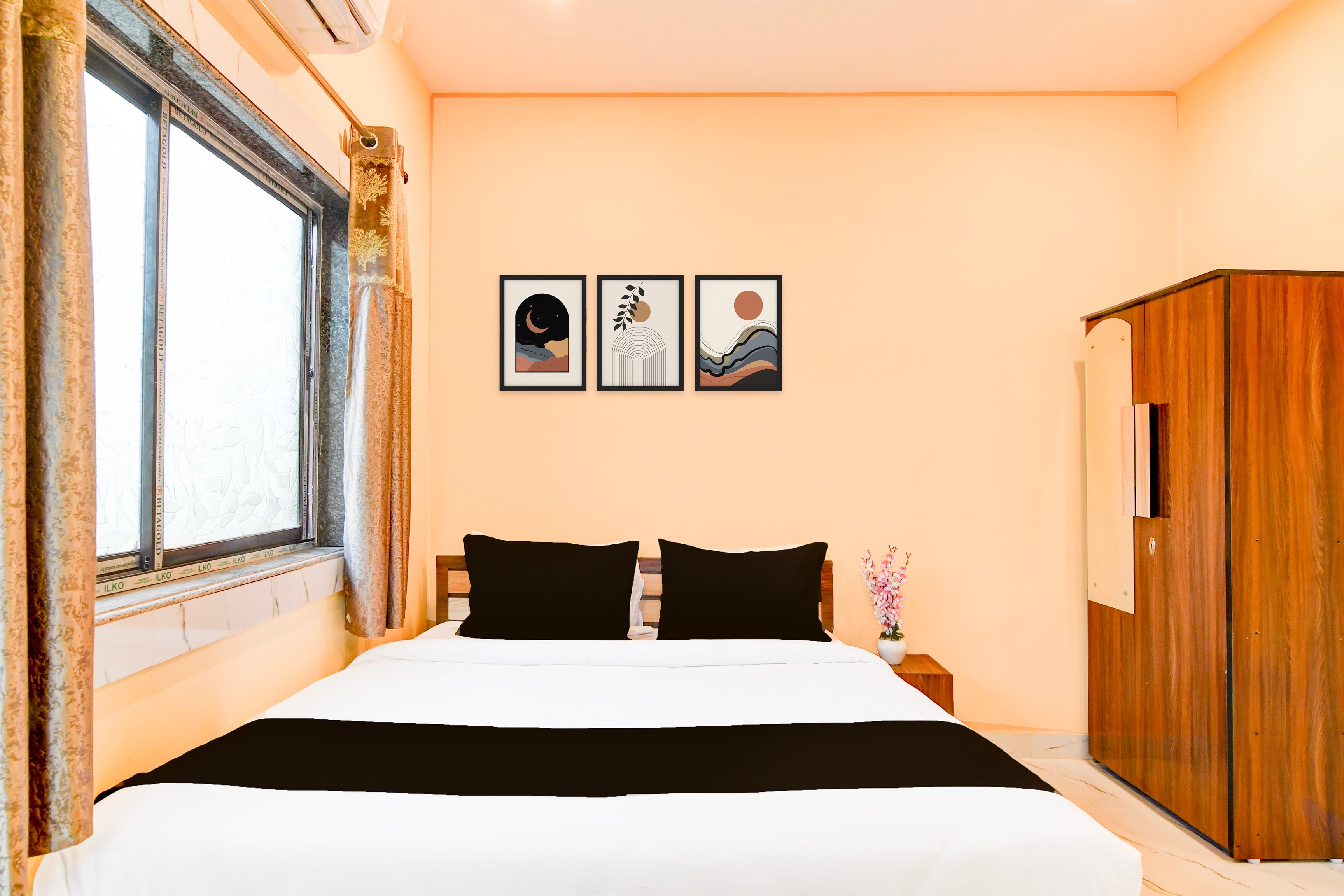 Hotel O Chowdhury Guest House - Tap to explore photos