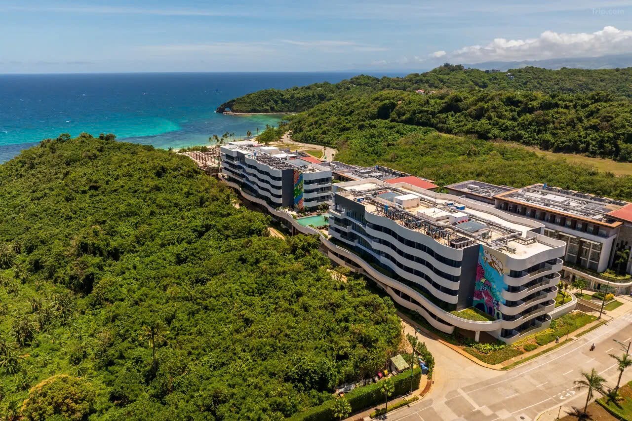 Chancellor Hotel Boracay - Tap to explore photos