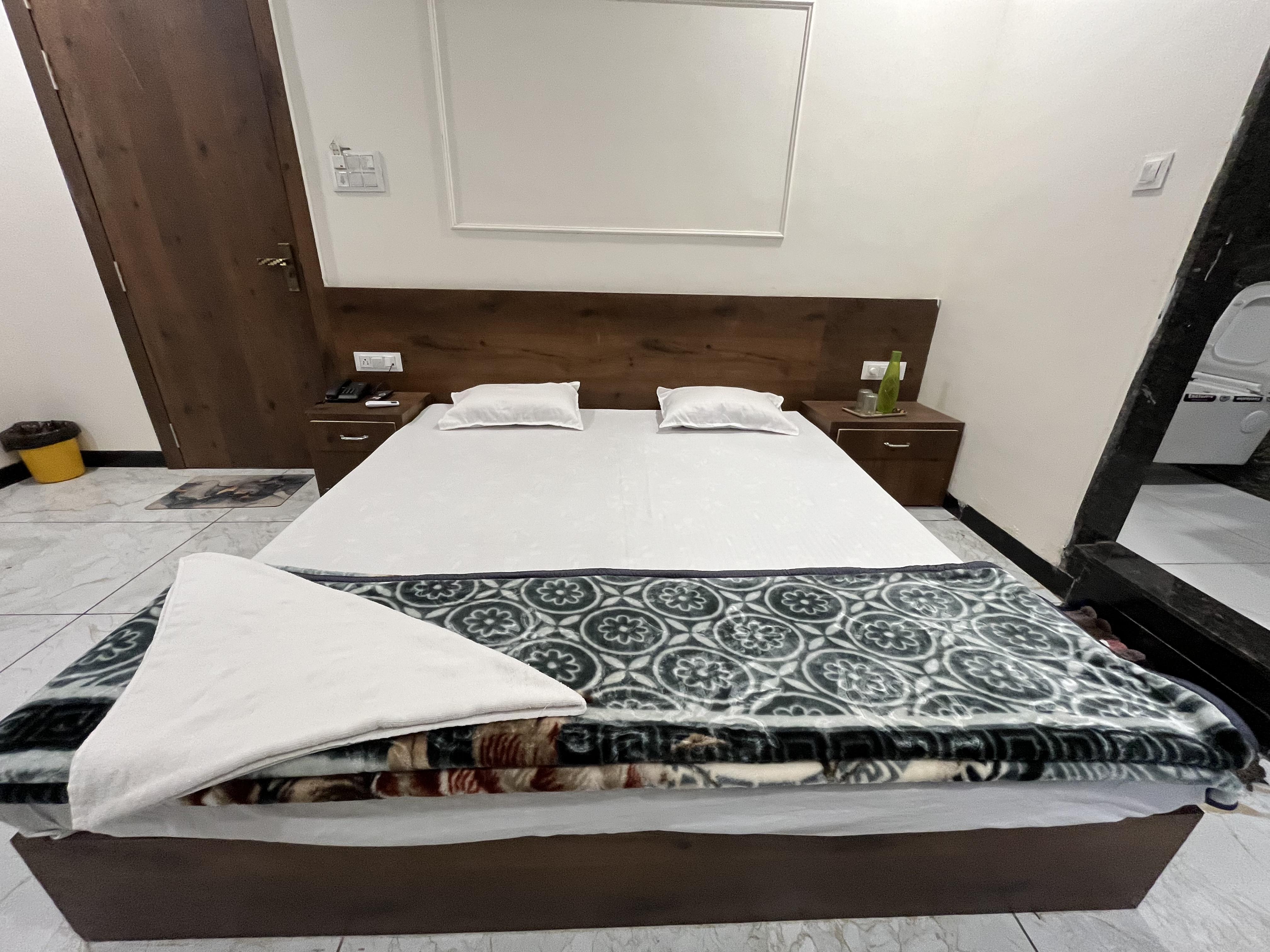 Hotel Jayashree - Tap to explore photos