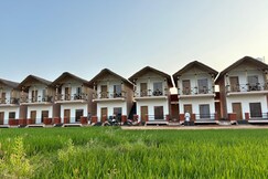 Full moon resort hampi