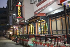 Hotel Buddha Land