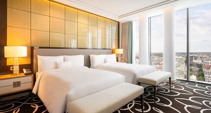 Waldorf Astoria Berlin by Hilton Room Type - TWIN TOWER SUITE
