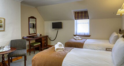 Best Western The Crianlarich Hotel Room Type - 2 Single Beds, Non-Smoking, Standard Room