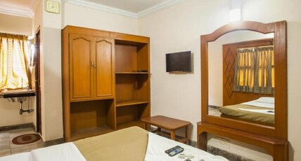 Golden Tower Room Type - Standard Ac Room