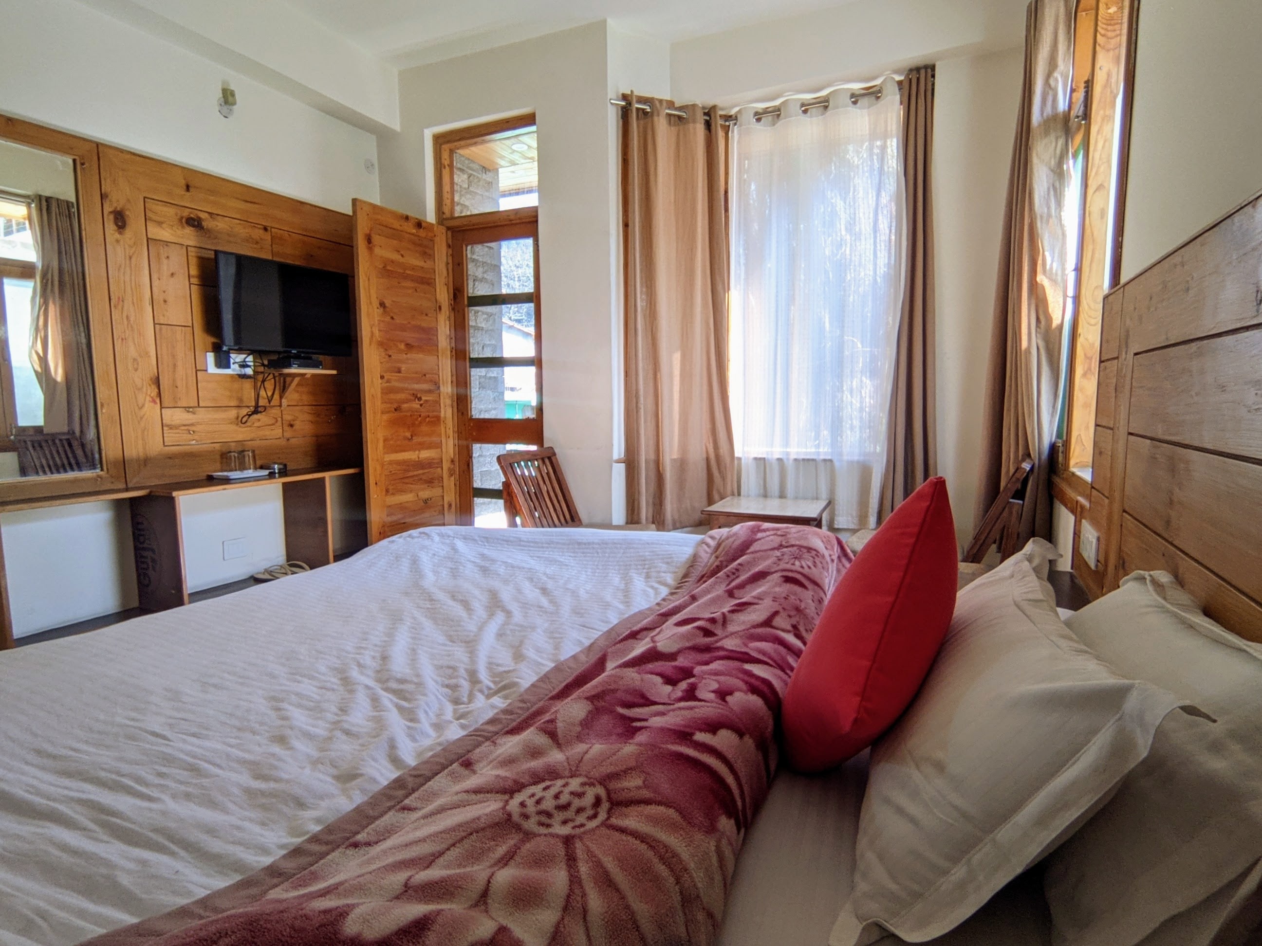 Jumikhang Homestay - Tap to explore photos