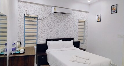Gulmohar Varkala Room Type - Deluxe Double Room AC