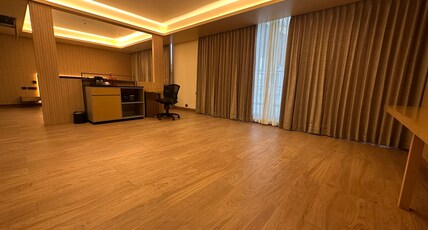 37th Crescent Mumbai Room Type - Executive Luxury Suite