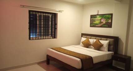 Apith Hotel And Suites Room Type - Deluxe AC Room