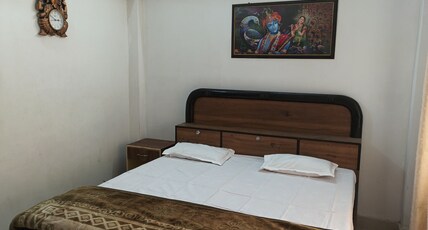 Shri krishna garden Room Type - Bedrooms 
