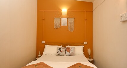 Riversong Bliss Hostel and Rooms Room Type - Superior Ac Double Room with River view