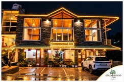 Address of Springwood Inn Near Kainchi Dhaam 8kms