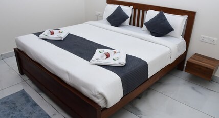 P A R GRAND Room Type - Standard Room