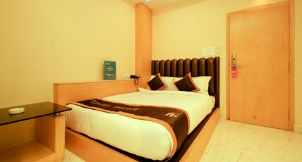 Hotel Golden Palace Room Type - Semi Deluxe Room