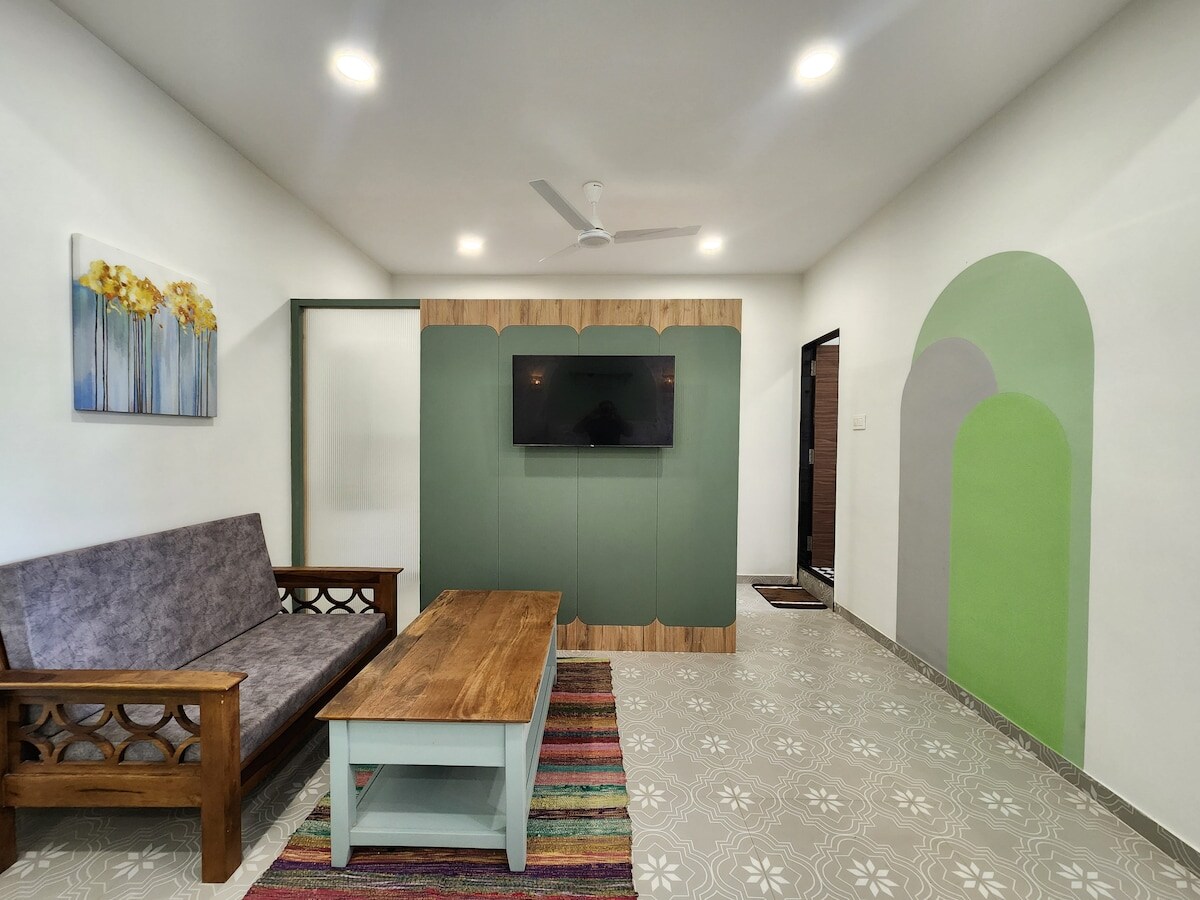 Walk In Closet Studio Apartmentl Candolim Goa C304 - Tap to explore photos
