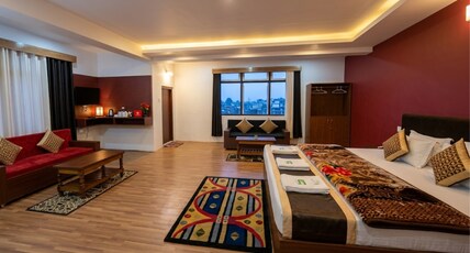 Hotel Norling Room Type - Super Deluxe Non Mount View Room